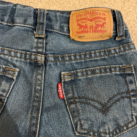 2T Levi’s, Calvin Klein, little Marc Jacobs bundle - Picture 6 of 9